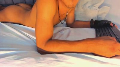 Liam_Miller live cam on Cam4