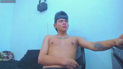 Liam_west_x live cam on Cam4