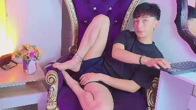 Liamm_Dark live cam on Cam4