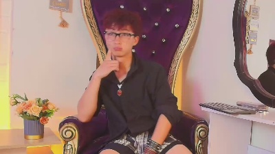 Liamm_Dark live cam on Cam4