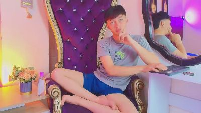 Liamm_Dark live cam on Cam4