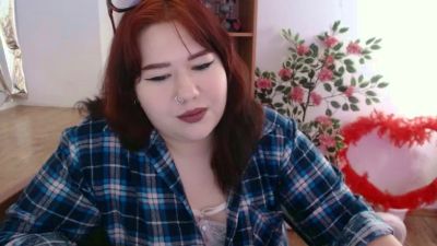 LianaKiss_ live cam on Cam4
