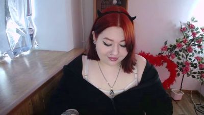 LianaKiss_ live cam on Cam4
