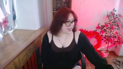 LianaKiss_ live cam on Cam4