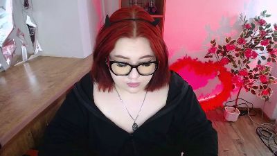LianaKiss_ live cam on Cam4