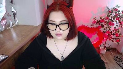LianaKiss_ live cam on Cam4