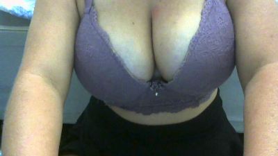 Liandra2024 live cam on Cam4