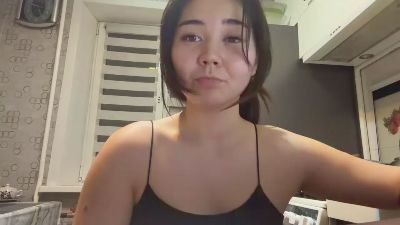 LianeDement live cam on Cam4