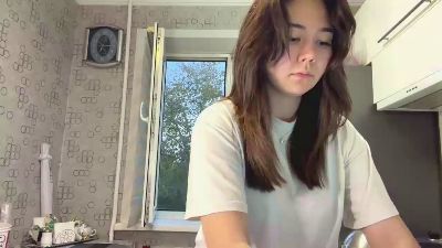 LianeDement live cam on Cam4