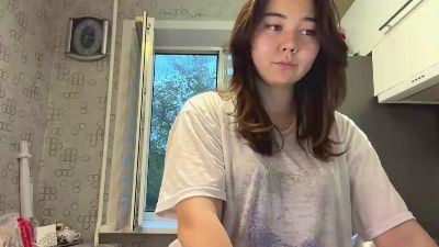 LianeDement live cam on Cam4