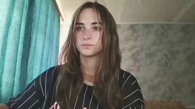 LianeIdell live cam on Cam4