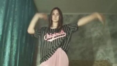 LianeIdell live cam on Cam4