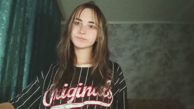 LianeIdell live cam on Cam4