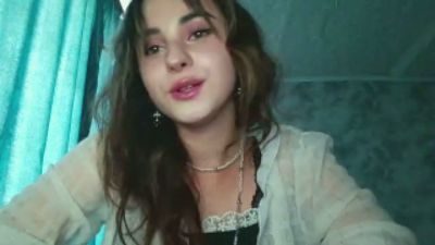 LianeIdell live cam on Cam4