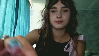 LianeIdell live cam on Cam4