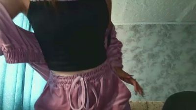 LianeIdell live cam on Cam4