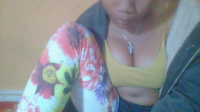 Liannah1 live cam on Cam4