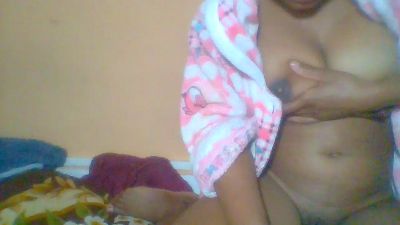 Liannah1 live cam on Cam4