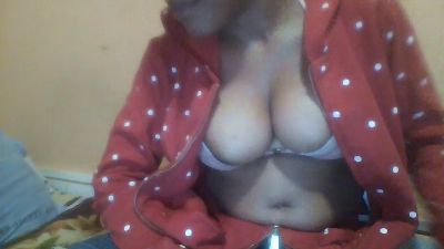 Liannah1 live cam on Cam4
