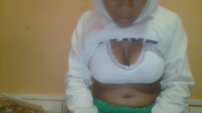 Liannah1 live cam on Cam4