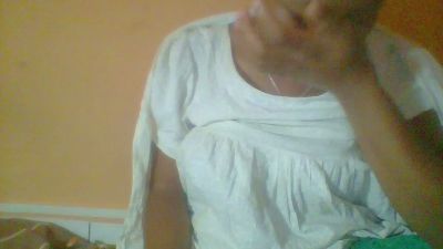 Liannah1 live cam on Cam4