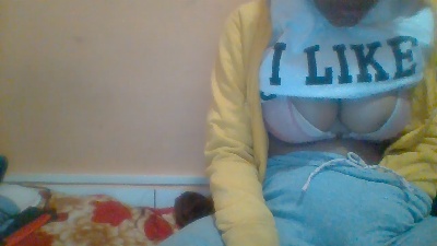 Liannah1 live cam on Cam4