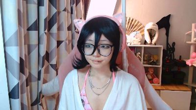 LianneBevels live cam on Cam4
