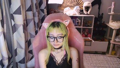LianneBevels live cam on Cam4
