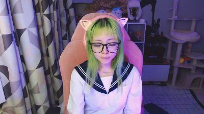 LianneBevels live cam on Cam4
