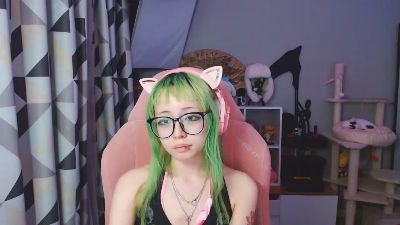 LianneBevels live cam on Cam4