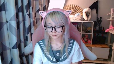 LianneBevels live cam on Cam4