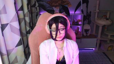 LianneBevels live cam on Cam4