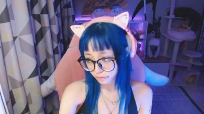 LianneBevels live cam on Cam4