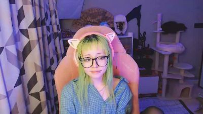 LianneBevels live cam on Cam4