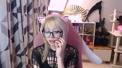LianneBevels live cam on Cam4
