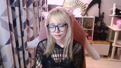 LianneBevels live cam on Cam4
