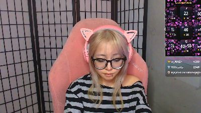 LianneBevels live cam on Cam4