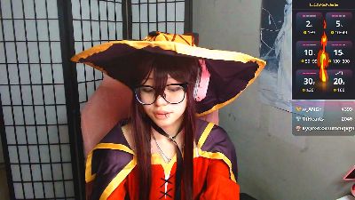 LianneBevels live cam on Cam4