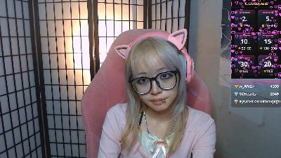 LianneBevels live cam on Cam4