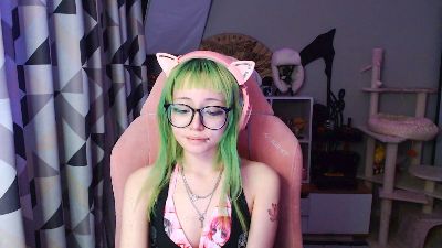 LianneBevels live cam on Cam4