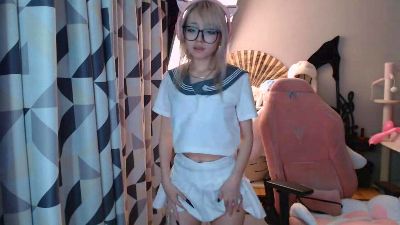 LianneBevels live cam on Cam4
