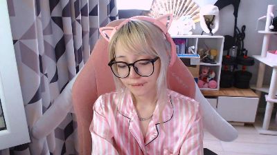 LianneBevels live cam on Cam4