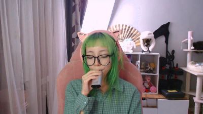 LianneBevels live cam on Cam4