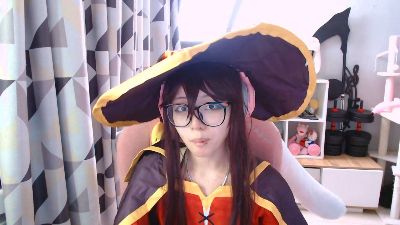 LianneBevels live cam on Cam4