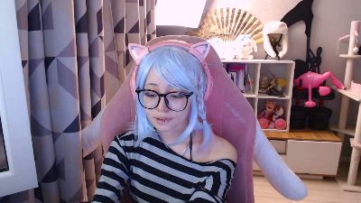 LianneBevels live cam on Cam4
