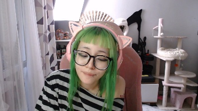 LianneBevels live cam on Cam4