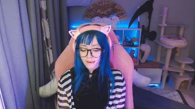 LianneBevels live cam on Cam4