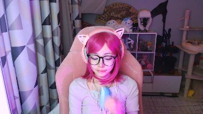 LianneBevels live cam on Cam4