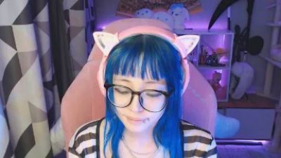 LianneBevels live cam on Cam4