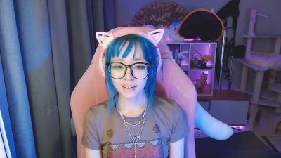 LianneBevels live cam on Cam4